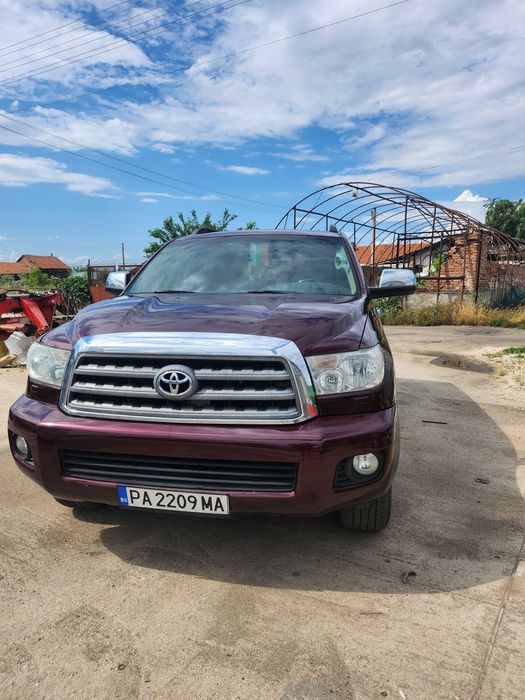 Toyota Sequoia 5.7 бензин
