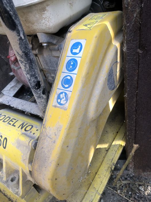 Уплотнитель для тратуаров