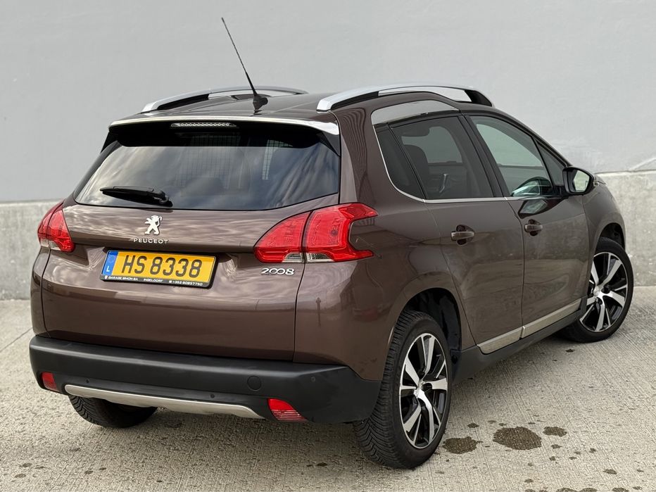 Peugeot 2008 Allure 1.6 e-HDI/Panoramic/Piele/Navi