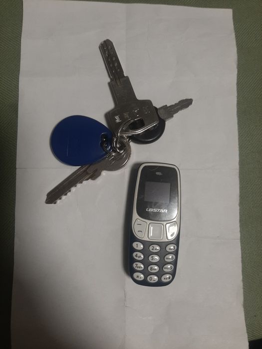 Mini telefon L8STAR  de vânzare