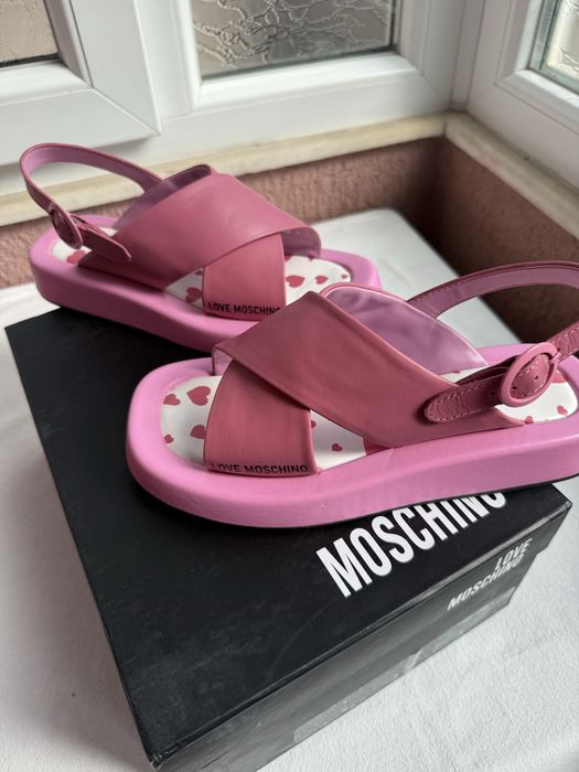 Сандали Love Moschino