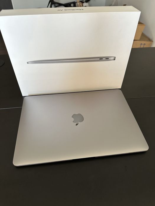 Macbook Air (2018) 16GB/128GB Intel Core i5