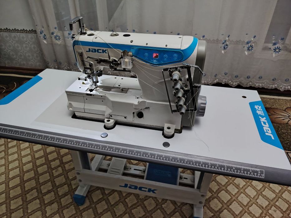 Распошивалка JACK W4 срочна сотилади!!