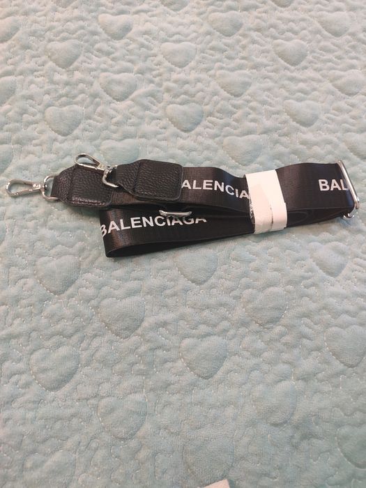 Продам новый ремень на сумку