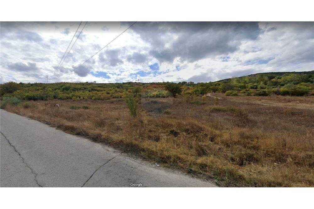 Продава се Парцел в Шумен, Пазара - 35200 кв.м за 6 €/кв.м - Снимка #4