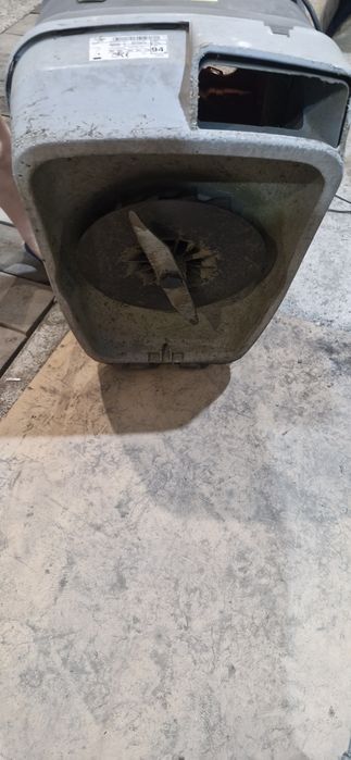 Продавам електрическа косачка
