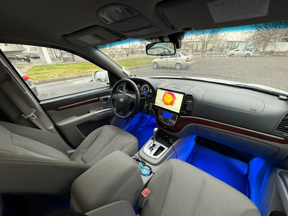 Hyundai Santa Fe в отличном состоянии