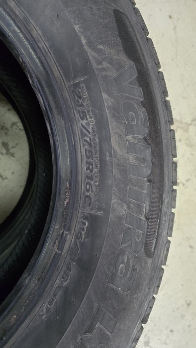 Летни гуми  Hankook  215/75/16 C