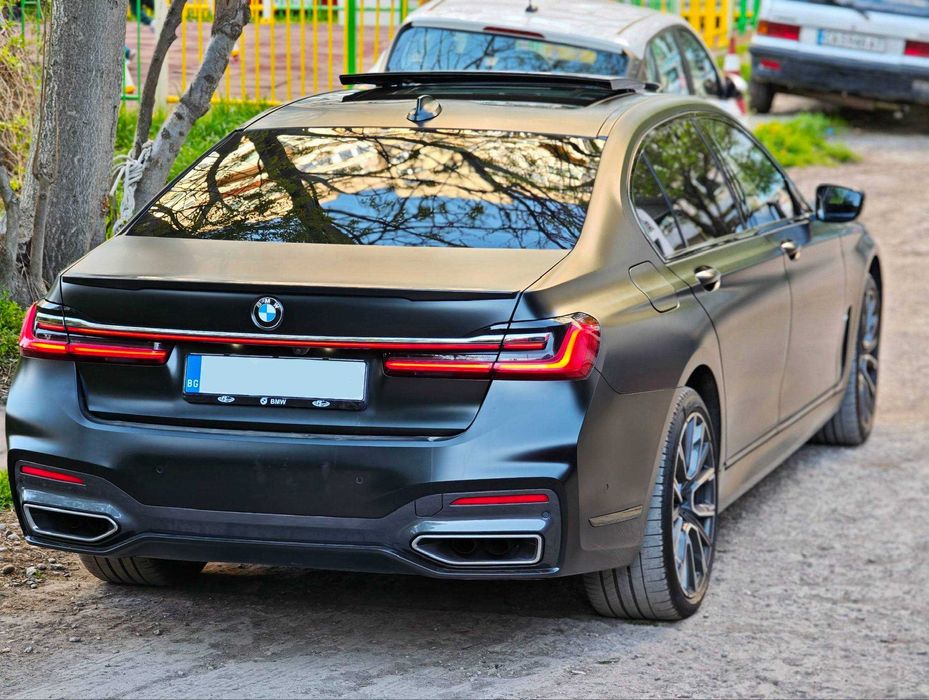 Автомобил под наем за бал, сватба и други специални събития