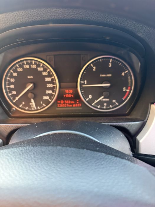 Vand bmw320 an 2010