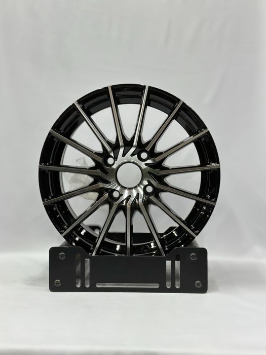 Комплект Диск R15 4x100