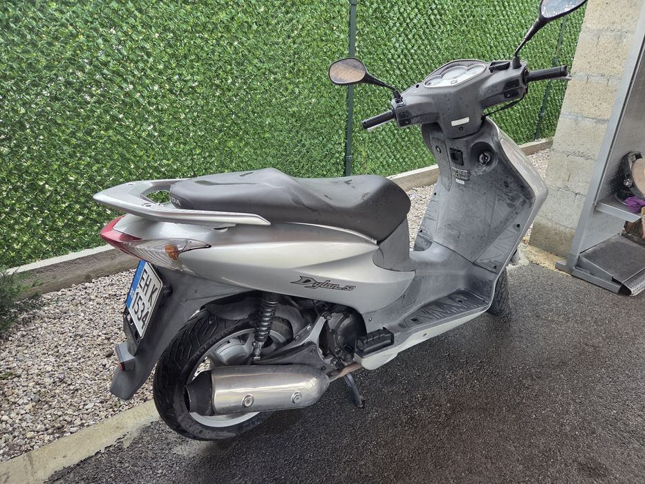 Хонда Дилан 150cc