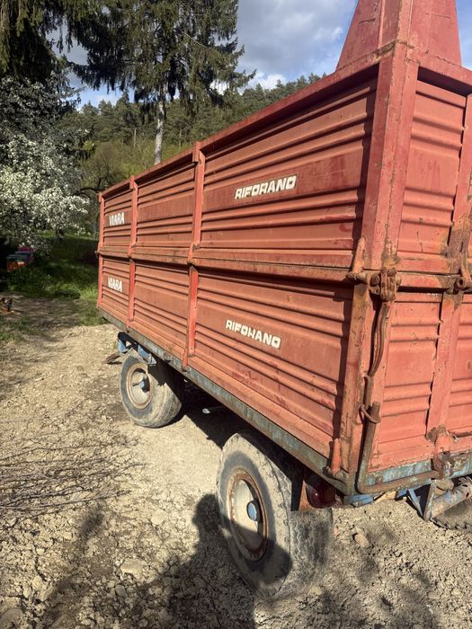 Vand remorca italiana