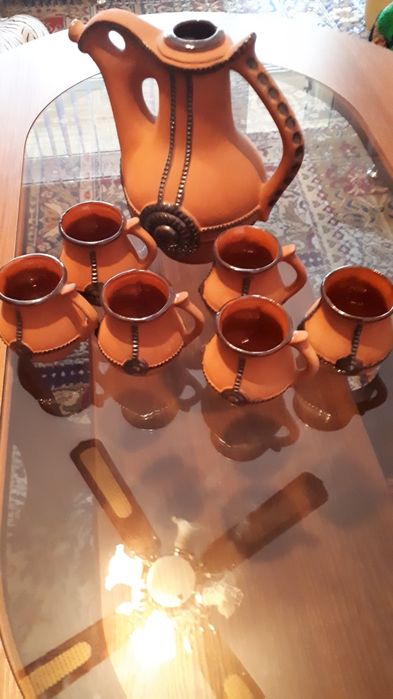 Кана и 6 броя чаши за вино