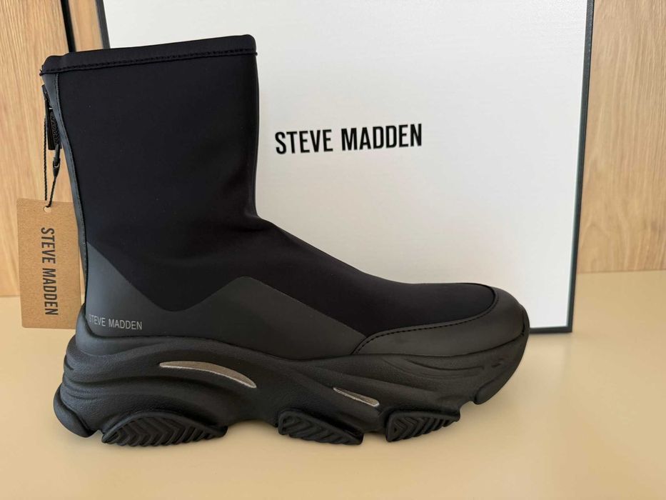 Дамски сникърси тип чорап Steve Madden