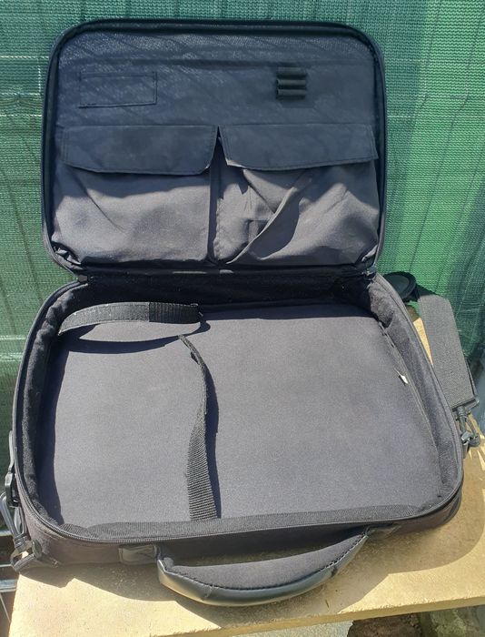 Geanta Laptop / Acte