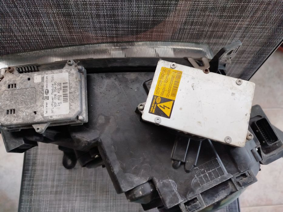 AFL фарове Vectra c Signum десен