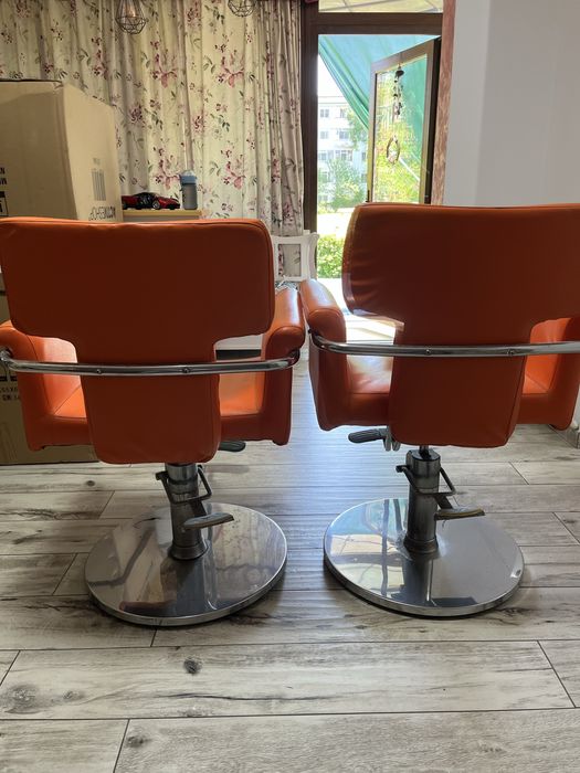 Scaune coafor folosite