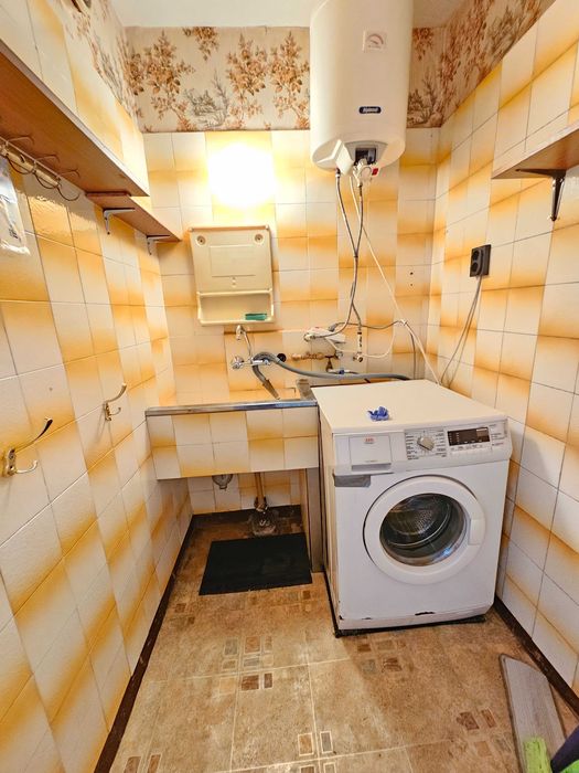 Тристаен апартамент Възраждане 1
