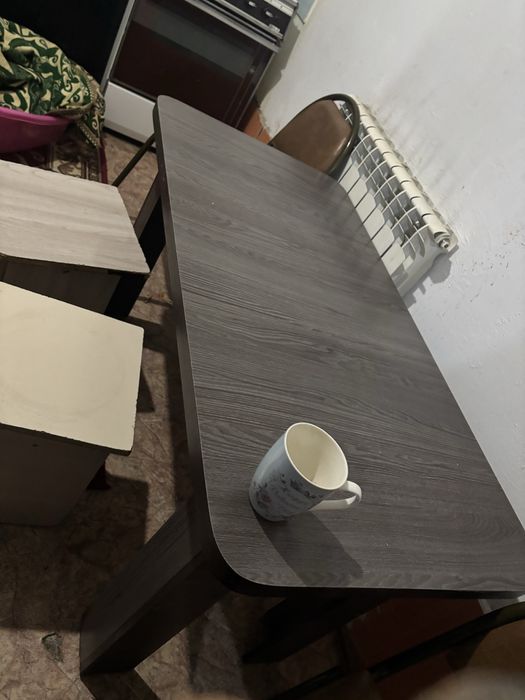 Кухняға арналған стол