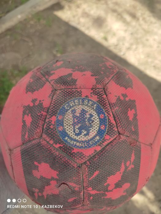 Продам футболный мяч