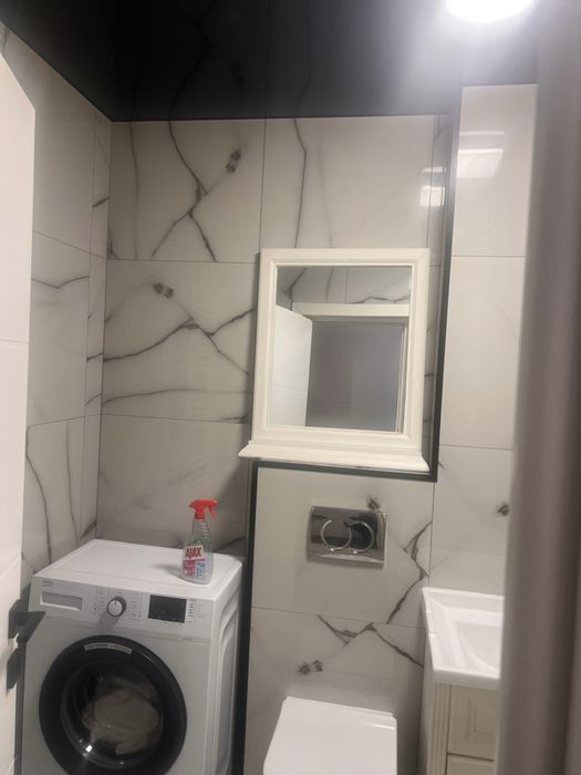 Inchiriez apartament 3 camere