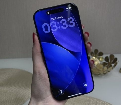 Продам айфон 17 про