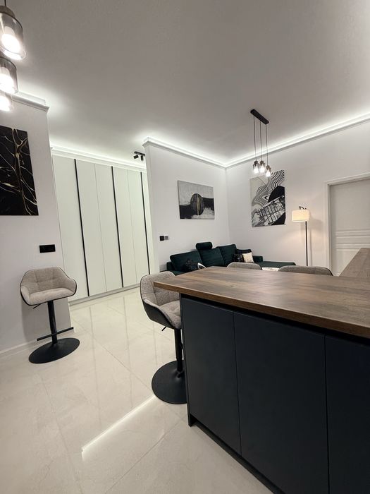 Apartament 2 camere premium de inchiriat cu parcare in  zona semicentrala