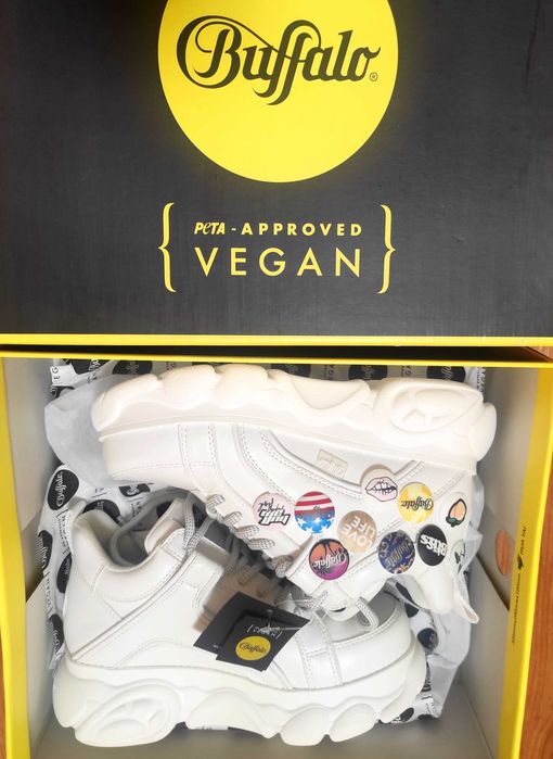 Сникърси Buffalo