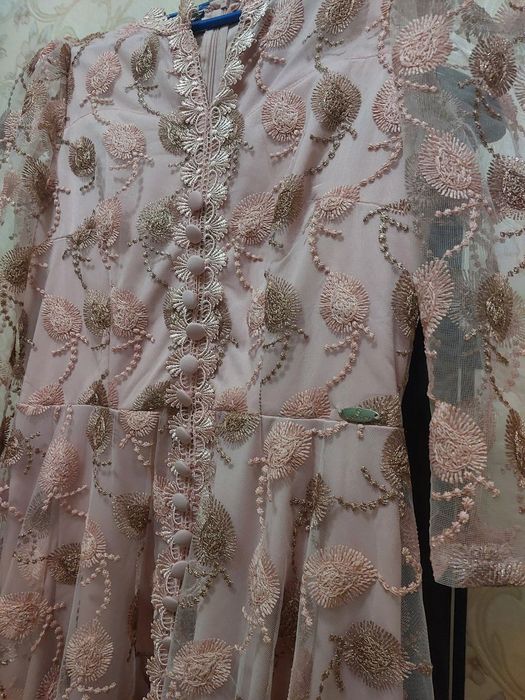 Сотилади янги 1 маротаба кийилган тигровкадан ташкари тигровкадан 300с