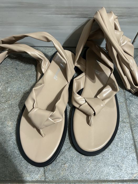 Sandale damă Nude/Bej cu șnur lung – Stil Gladiator – Mărimea 38 – NOI