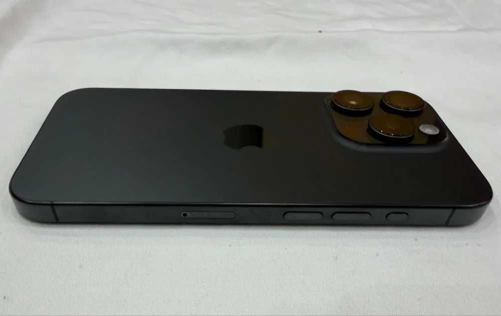iPhone 15 pro 256