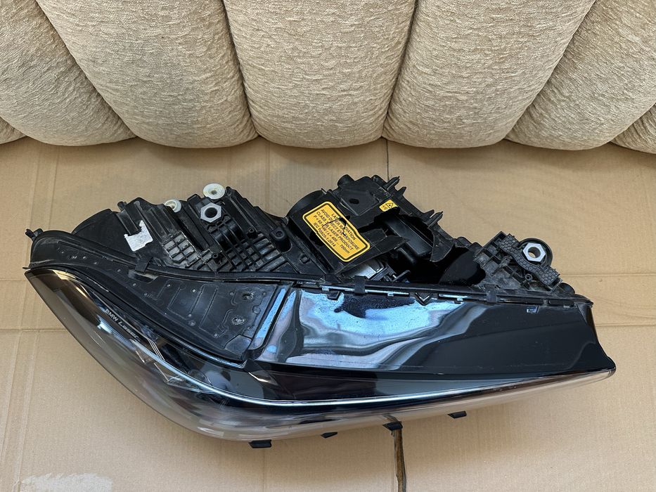 Far dreapta BMW X5 G05, X6 G06 Laser : 8082574