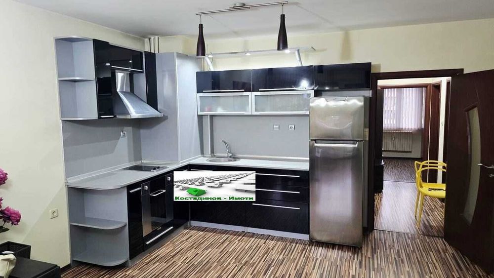 Дава се под наем Двустаен апартамент в Пловдив, Кършияка - 79 кв.м за 450 € - Снимка #3