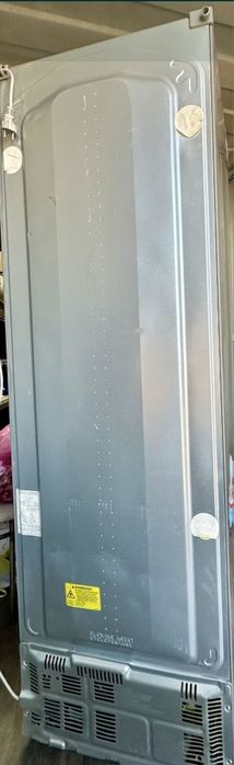 Продам холодильник LG