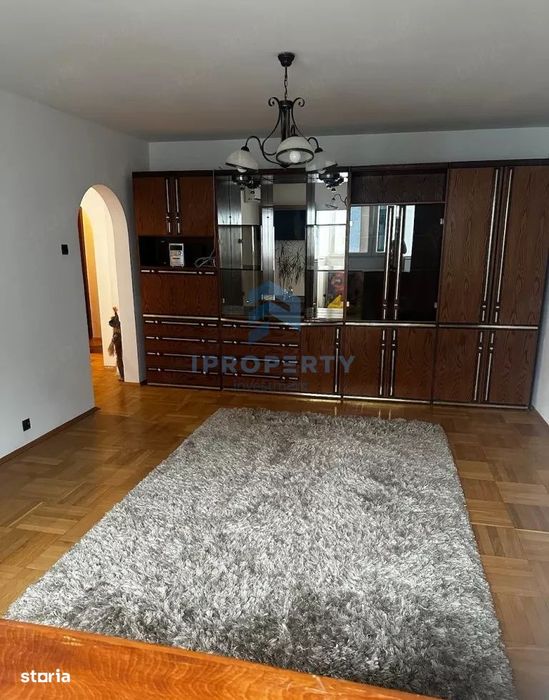 Nerva Traian 3 Camere Parcare Metrou