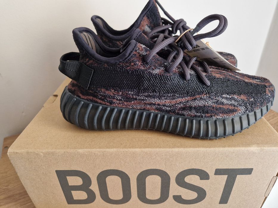 Нови UNISEX маратонки adidas yeezy BOOST 350 V2