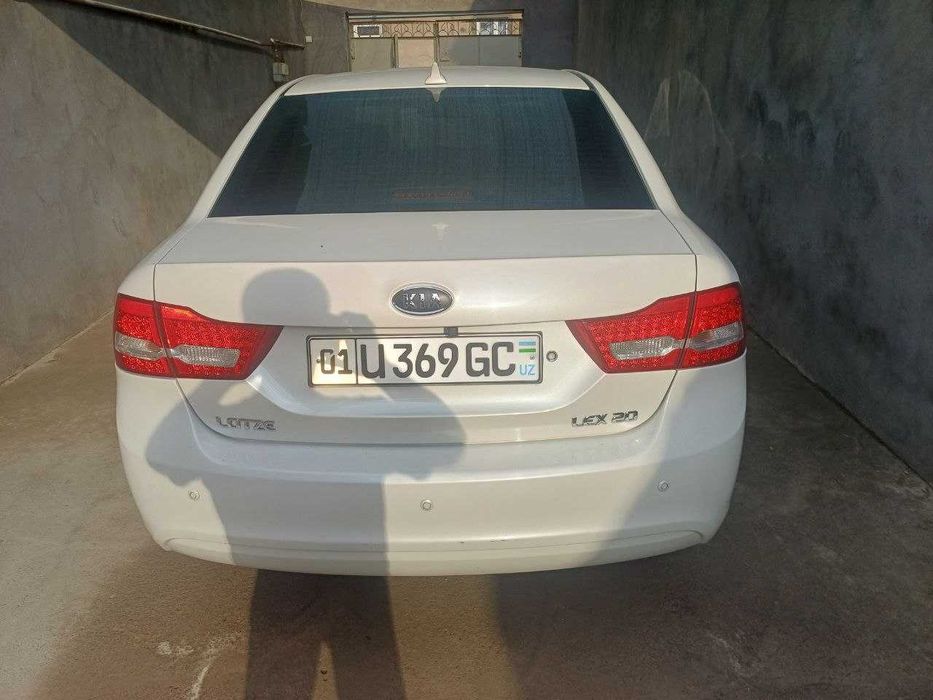 Kia lotze продается машина