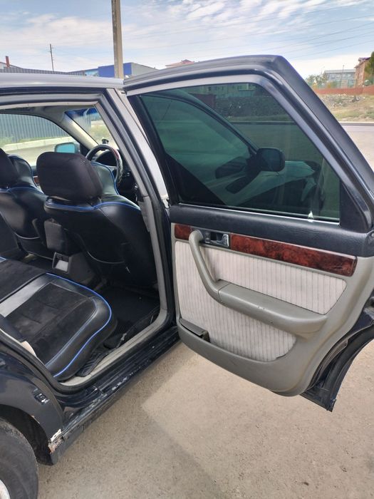 Продам ауди с4 100