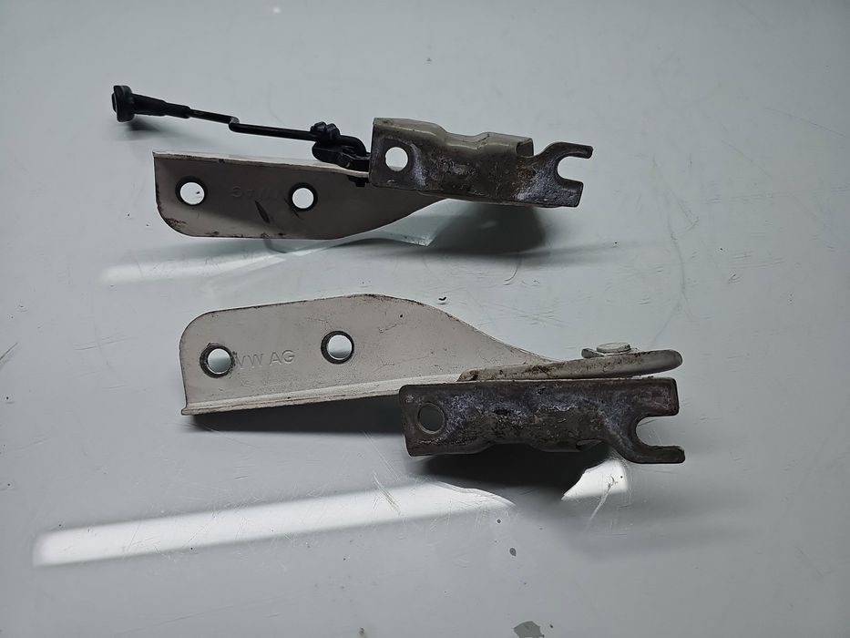 Set balamale capota Volkswagen UP [Fabr 2011-2019] 1S0823301/1S0823302