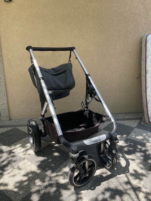 Количка за дете.