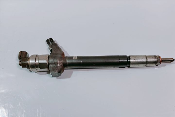 Injector  Denso AC / 2.2 / 2.4 tdci 6C1Q9K546AC / 04K20846 Fiat Ducat