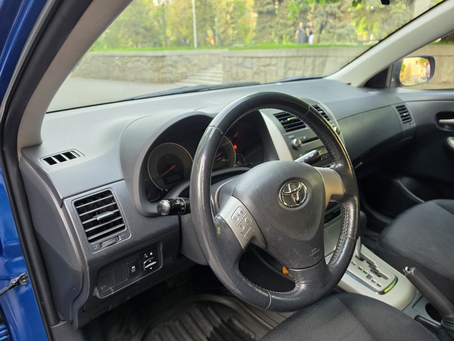 TOYOTA COROLLA S 1.8л, 2011г.