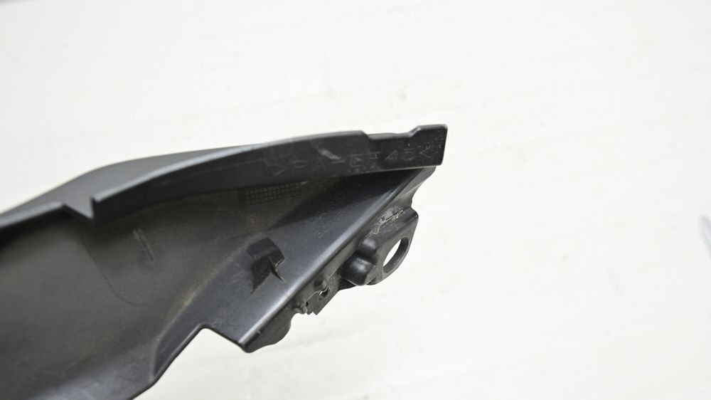 Carena Codita Spate Stanga Yamaha YZF-R125 2023 - 2025