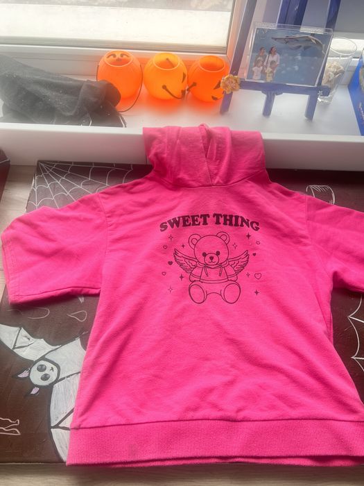 Ветровка и свитеры для девочек