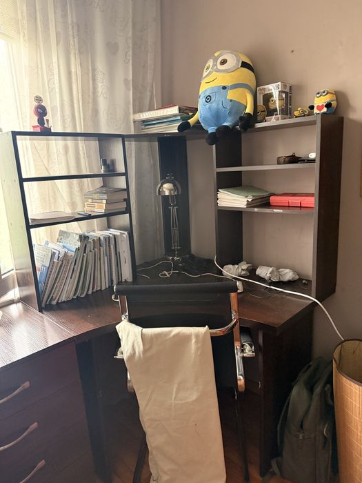 Угловые столы для школников