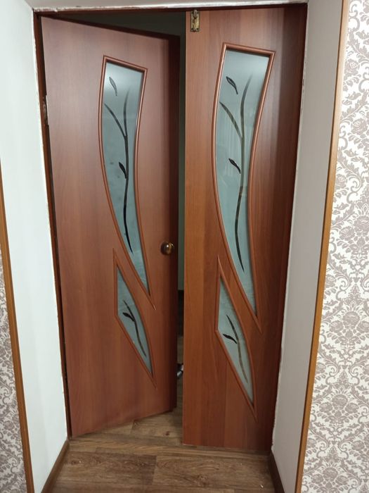 Продаются б/у двери