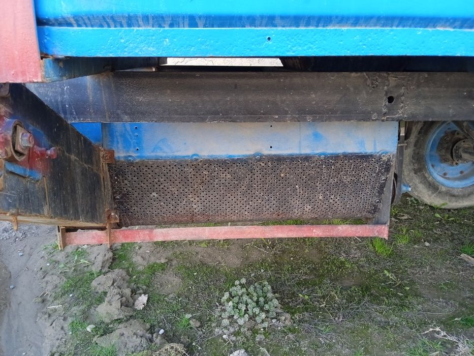 Makayi chiqargich aparat sotiladi sroshni pul kerak bolgani uchun rasi