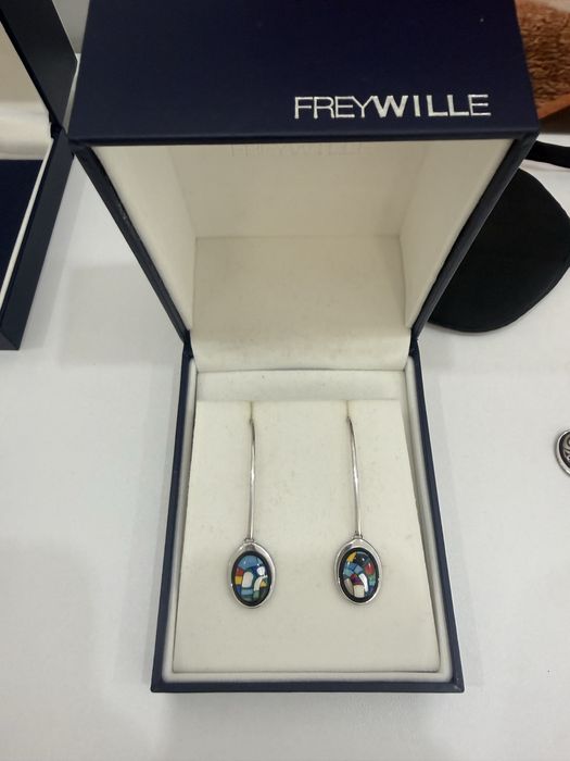 Серьги frey wille
