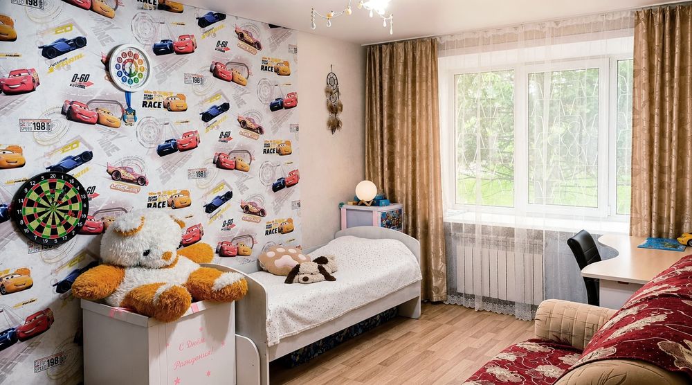 Продам 3х квартиру 4м-н